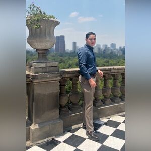 Meet your Posher, Christian